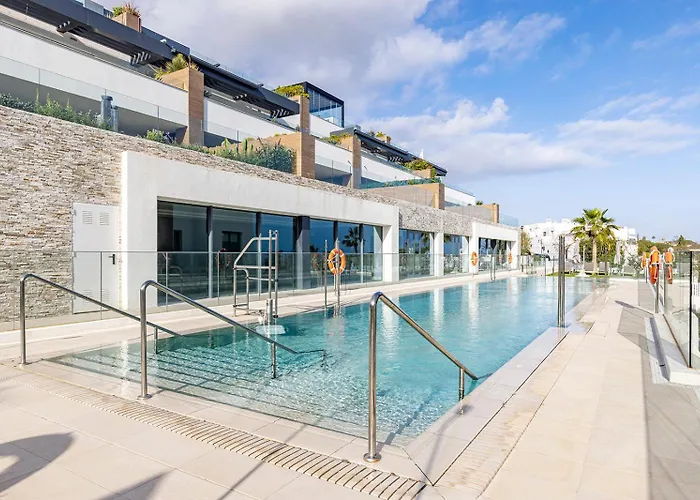 Luxury Penthouse With Panoramic Sea & Mountain Views شقة ماربيا